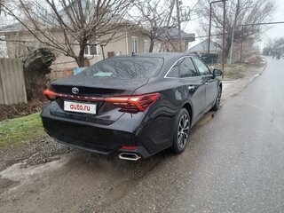 2023 Toyota Avalon V, чёрный, 2900000 рублей, вид 4