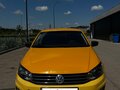 2017 Volkswagen Polo V Рестайлинг, жёлтый, 395000 рублей - вид 1
