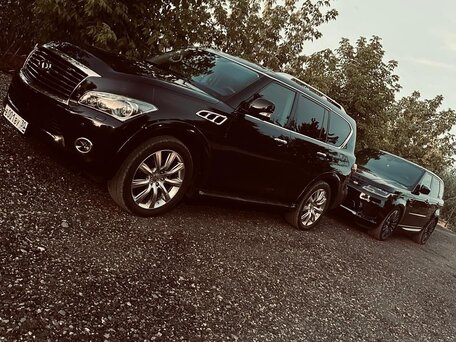 2011 Infiniti QX56 II, чёрный, 2600000 рублей, вид 4
