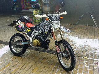 1997 Honda CRM 250, белый, 275000 рублей, вид 5