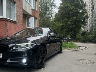 2016 BMW 5 серии 530d xDrive VI (F10/F11/F07) Рестайлинг, чёрный, 3333333 рублей, вид 3