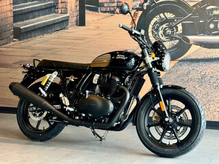 2026 Royal Enfield Interceptor 650, чёрный, 699000 рублей, вид 4