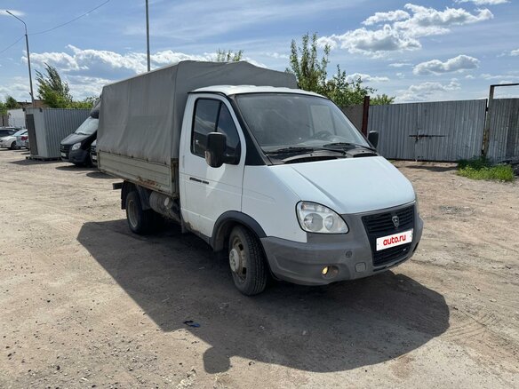 2011 ГАЗ ГАЗель (3302), белый, 990000 рублей