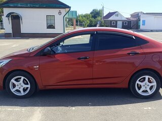 2014 Hyundai Solaris I, красный, 850000 рублей, вид 5