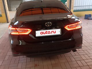 2019 Toyota Camry VIII (XV70), чёрный, 3050000 рублей, вид 1