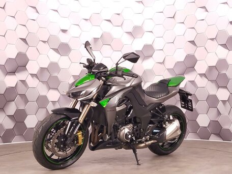 2014 Kawasaki Z 1000, серый, 799000 рублей, вид 2