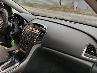 2011 Opel Astra J, чёрный, 900000 рублей, вид 5