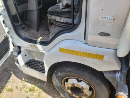 2002 Renault Midlum, белый, 1100000 рублей, вид 2