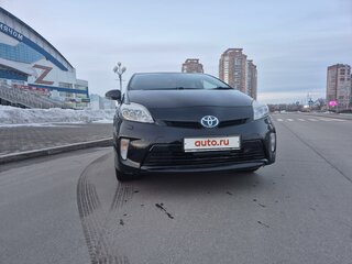 2015 Toyota Prius III Рестайлинг (XW30), чёрный, 1187000 рублей, вид 3