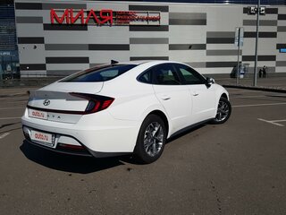 2020 Hyundai Sonata VIII (DN8), белый, 2150000 рублей, вид 4