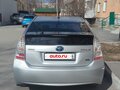 2010 Toyota Prius III (XW30), серебристый, 1250000 рублей - вид 3