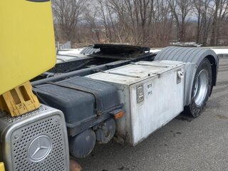 2003 Mercedes-Benz Actros, жёлтый, 2300000 рублей, вид 4