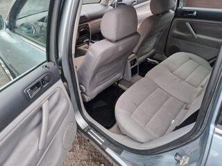 2004 Volkswagen Passat B5 Рестайлинг, серый, 410000 рублей, вид 4