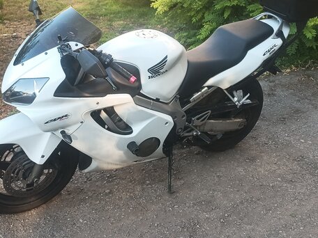 2005 Honda CBR 600F, белый, 550000 рублей, вид 1