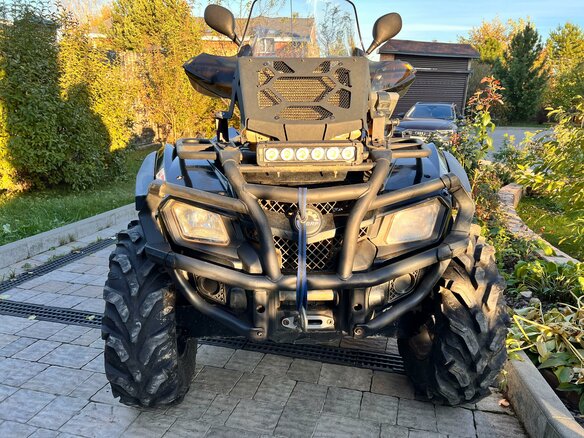 2011 BRP Can-Am Outlander 800, чёрный, 1100000 рублей - вид 3