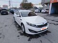 2013 Kia Optima III, белый, 730000 рублей - вид 1