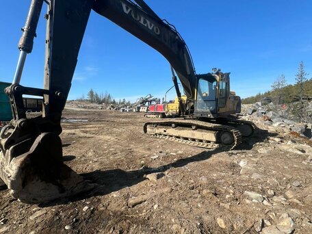 2008 Volvo EC, жёлтый, 2000000 рублей, вид 2