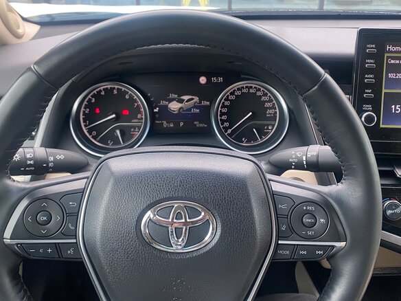 2021 Toyota Camry VIII (XV70) Рестайлинг, чёрный, 4250000 рублей - вид 6