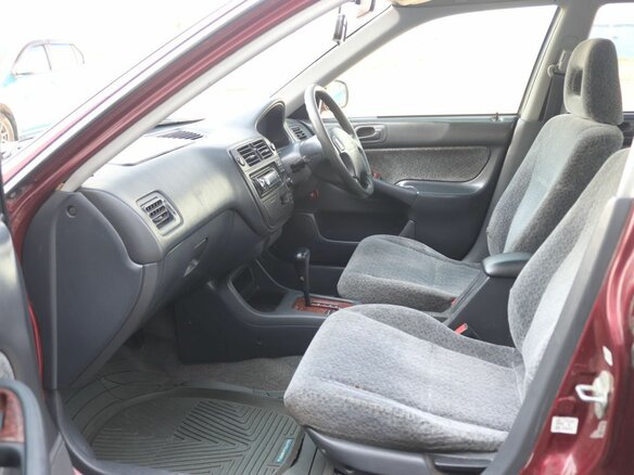 1997 Isuzu Gemini V, красный, 160000 рублей - вид 9