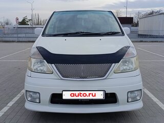2004 Nissan Serena II (C24), белый, 830000 рублей, вид 1
