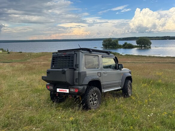 2019 Suzuki Jimny Sierra IV, серый, 2400000 рублей - вид 13