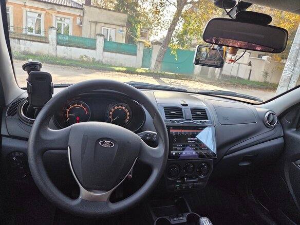 2023 Lada (ВАЗ) Granta I Рестайлинг, белый, 760000 рублей - вид 7
