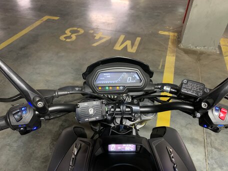 2019 Bajaj Dominar 400, чёрный, 360000 рублей, вид 5