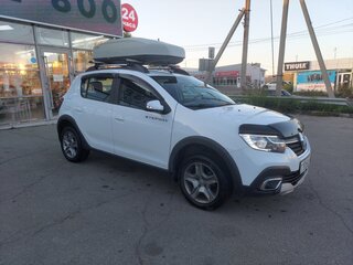 2021 Renault Sandero Stepway II Рестайлинг, белый, 1500000 рублей, вид 1