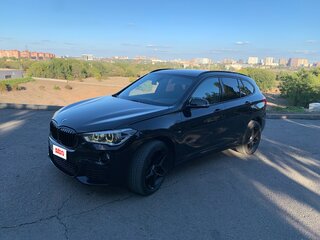 2018 BMW X1 20i xDrive II (F48), чёрный, 3000000 рублей, вид 4