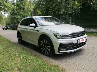 2017 Volkswagen Tiguan II, белый, 3250000 рублей, вид 1