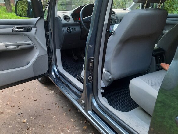 2009 Volkswagen Caddy III, серый, 1900000 рублей - вид 7