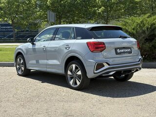 2026 Audi Q2 L 35 TFSI I Рестайлинг, серый, 3355000 рублей, вид 5