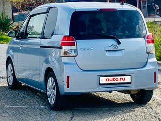 2013 Toyota Spade, серебристый, 965000 рублей, вид 5