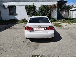 2008 Honda Civic VIII, белый, 680000 рублей, вид 3