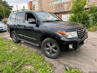 2013 Toyota Land Cruiser 200 Series Рестайлинг 1, чёрный, 4170000 рублей, вид 1