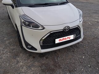 2019 Toyota Sienta II Рестайлинг, белый, 1405577 рублей, вид 4