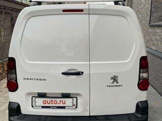 2021 Peugeot Partner Profi St II Рестайлинг 2, белый, 2250000 рублей, вид 3