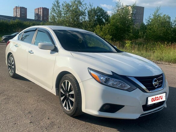 2018 Nissan Altima V (L33) Рестайлинг, белый, 1593000 рублей - вид 1