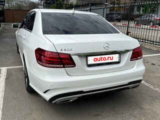 2015 Mercedes-Benz E-Класс 200 IV (W212, S212, C207) Рестайлинг, белый, 2200000 рублей, вид 5