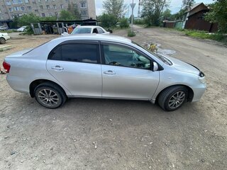 2009 Toyota Corolla Axio X (E140, E150) Рестайлинг, серебристый, 750000 рублей, вид 3