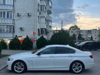 2013 BMW 5 серии 520d VI (F10/F11/F07) Рестайлинг, белый, 2300000 рублей, вид 2