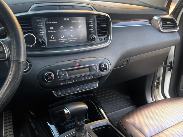 2019 Kia Sorento III Prime Рестайлинг, белый, 4400000 рублей - вид 12