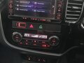 2017 Mitsubishi Outlander PHEV III Рестайлинг 2, чёрный, 2600000 рублей - вид 6