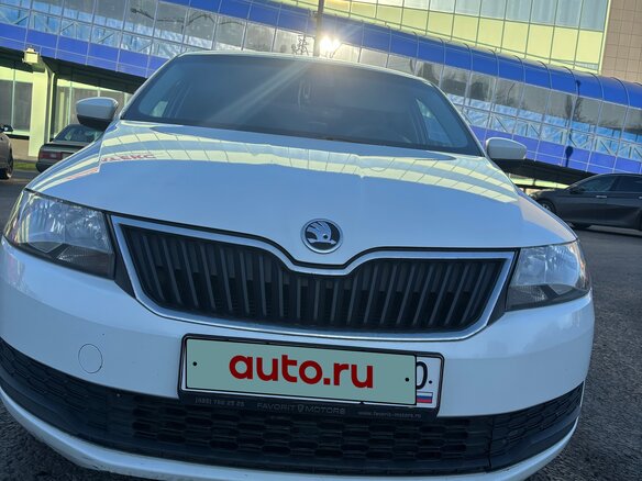 2018 Skoda Rapid I Рестайлинг, белый, 770000 рублей - вид 5