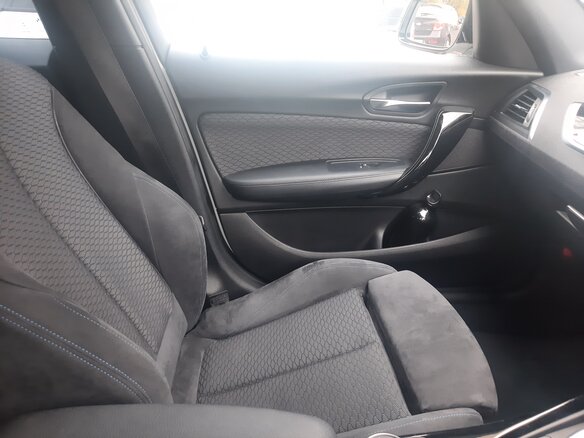 2018 BMW 1 серии 118d II (F20/F21) Рестайлинг 2, белый, 2300000 рублей - вид 6