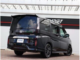 2020 Honda Stepwgn Spada V Рестайлинг, чёрный, 1650000 рублей, вид 4