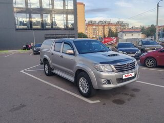 2013 Toyota Hilux VII Рестайлинг, серебристый, 2037000 рублей, вид 3