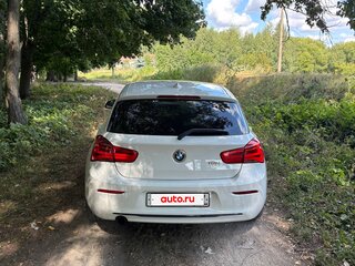 2015 BMW 1 серии 118i II (F20/F21) Рестайлинг, белый, 1500000 рублей, вид 4