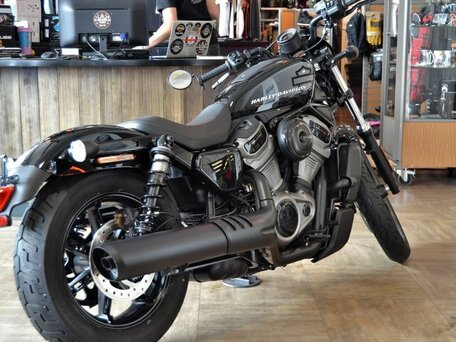 2023 Harley-Davidson Nightster, чёрный, 1800000 рублей, вид 5