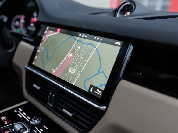 2020 Porsche Cayenne III, синий, 11500000 рублей - вид 25